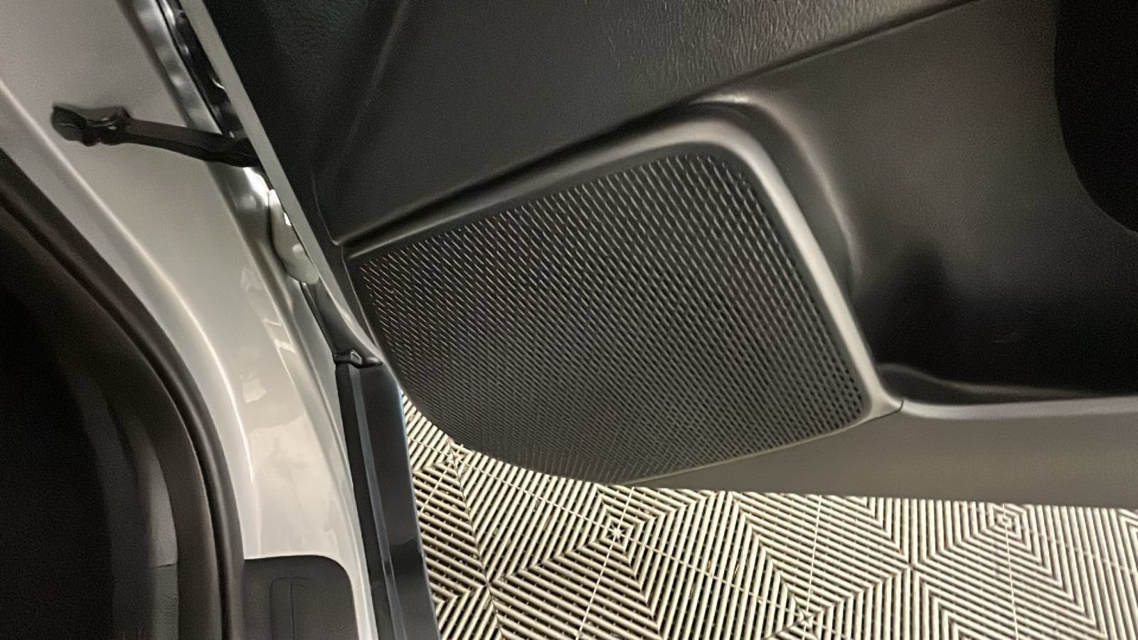 Used 2021 Kia Soul S FWD image 32