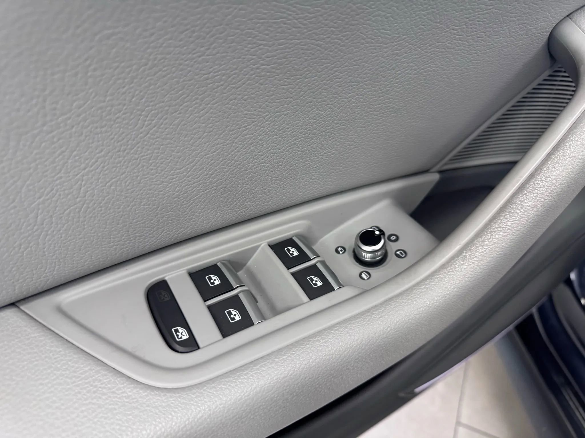 Used 2018 Audi A5 2.0T Premium Plus w/ Premium Plus image 20