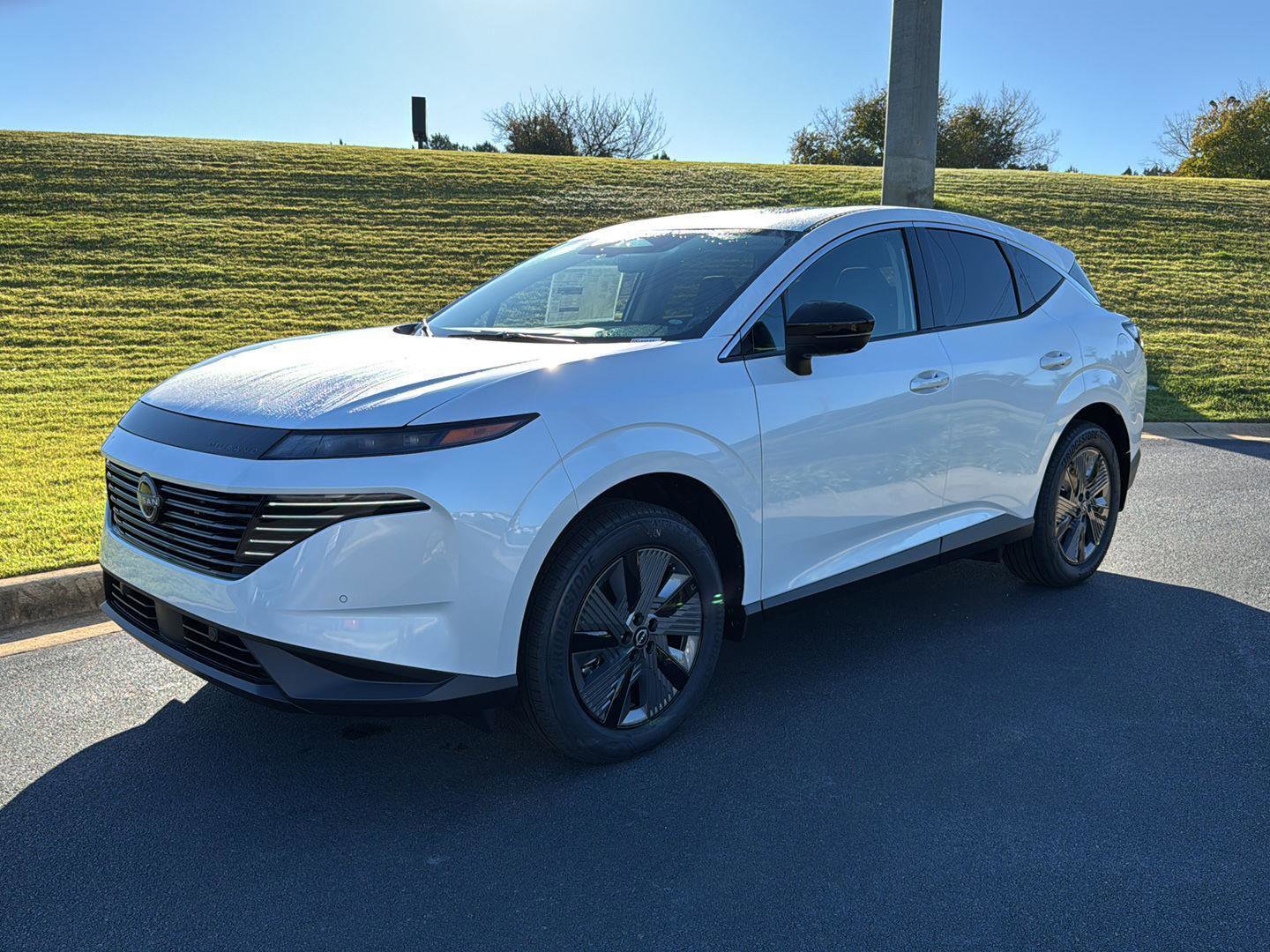 New 2026 Nissan Murano SL image 2