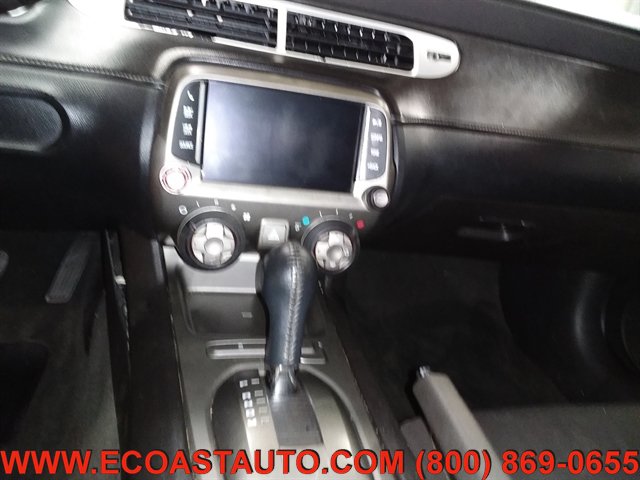 Used 2013 Chevrolet Camaro LT RWD image 12