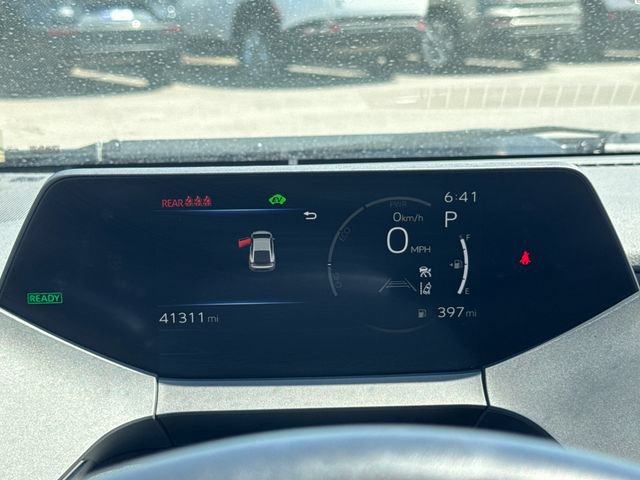 Used 2024 Toyota Prius LE FWD image 14