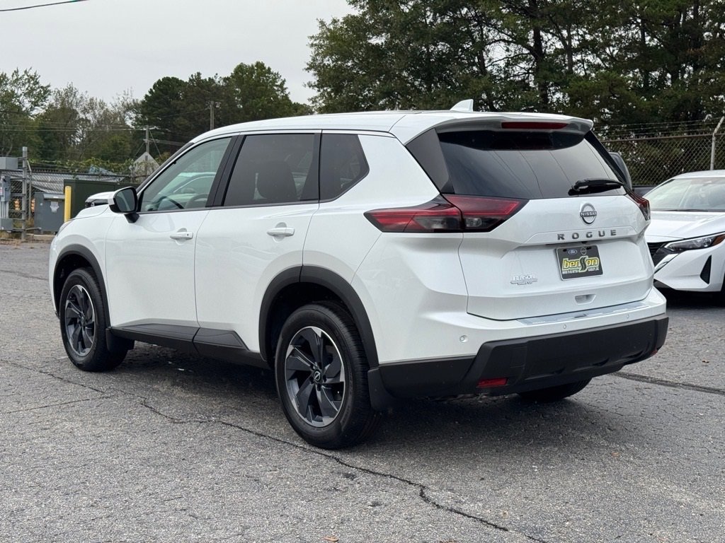 New 2026 Nissan Rogue SV image 5