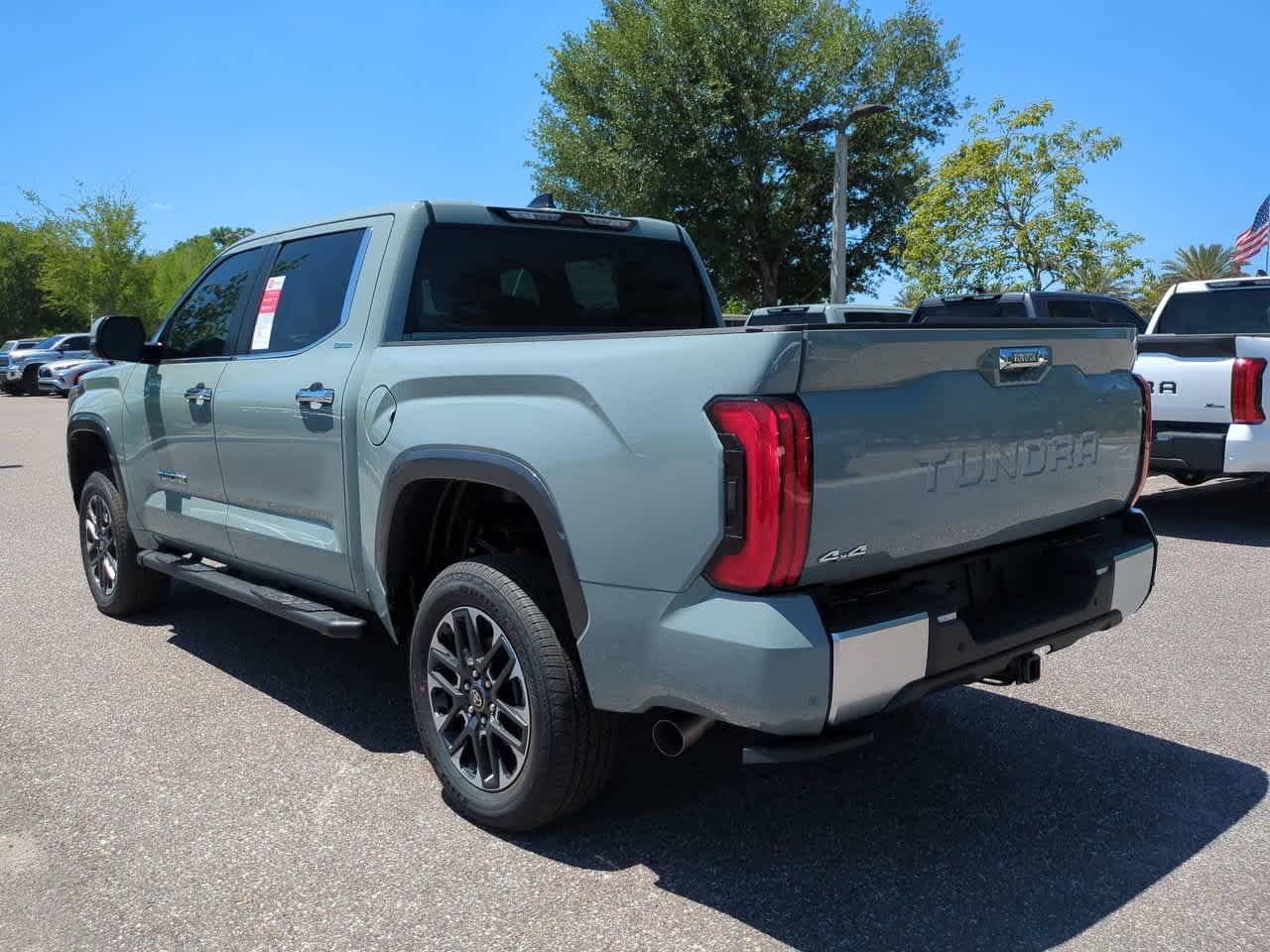New 2026 Toyota Tundra Limited AWD/4WD image 4