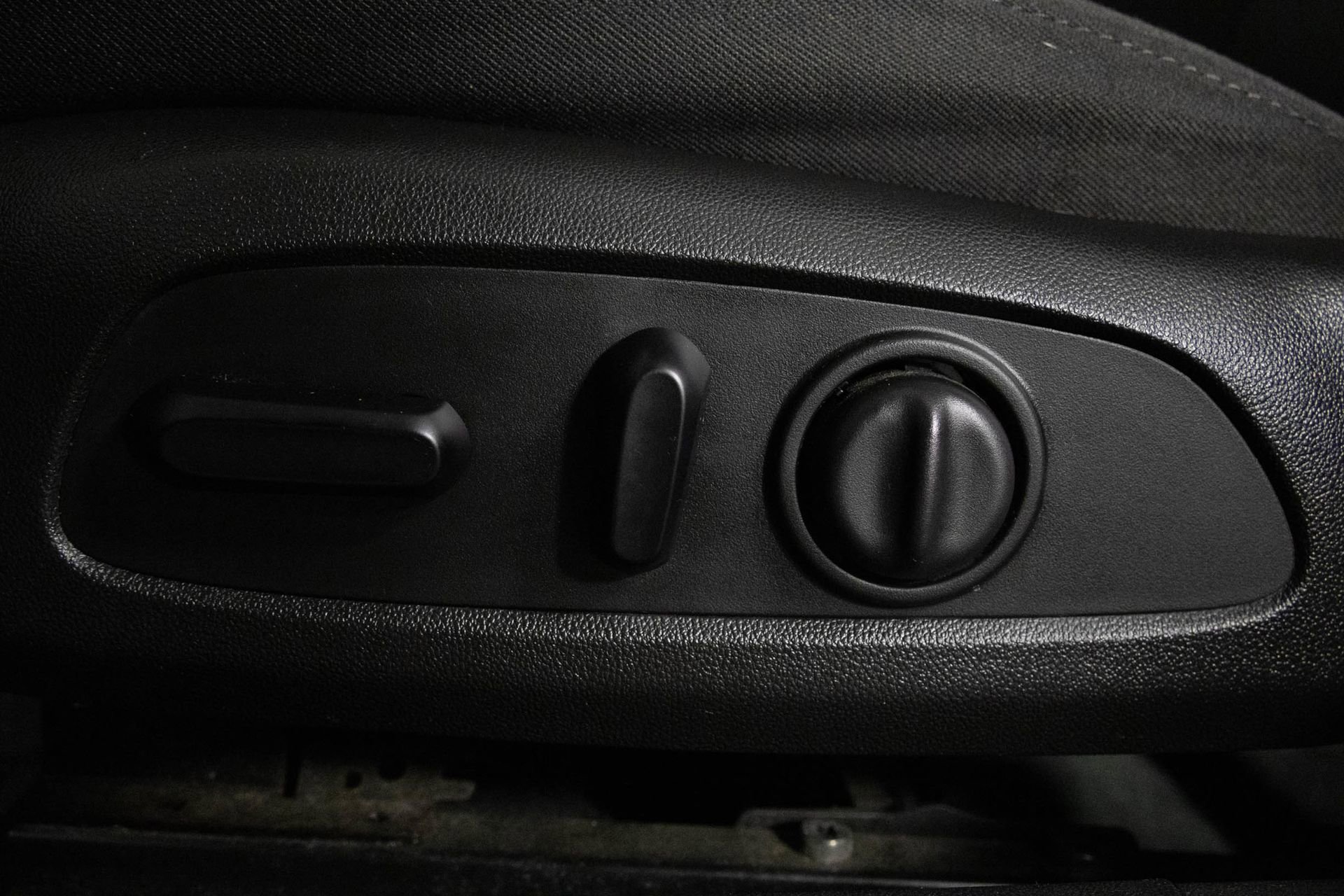 Used 2018 Chevrolet Malibu LT image 20