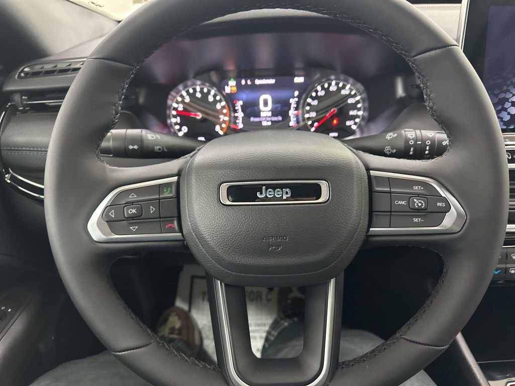 New 2026 Jeep Compass Latitude image 31