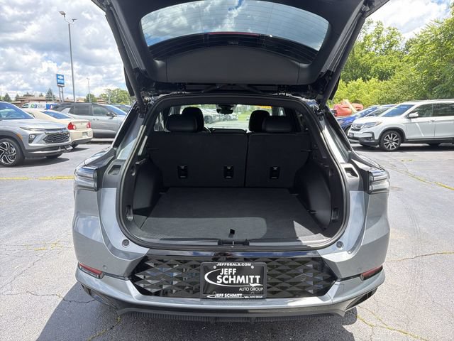 Certified 2026 Chevrolet Equinox EV RS w/ Convenience Package II AWD/4WD image 16