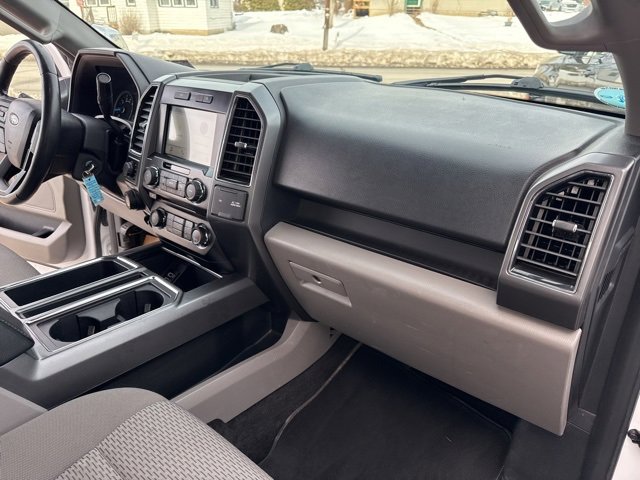 Used 2017 Ford F150 XLT w/ Equipment Group 302A Luxury image 37