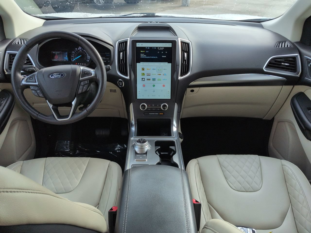 Used 2023 Ford Edge Titanium AWD/4WD image 14