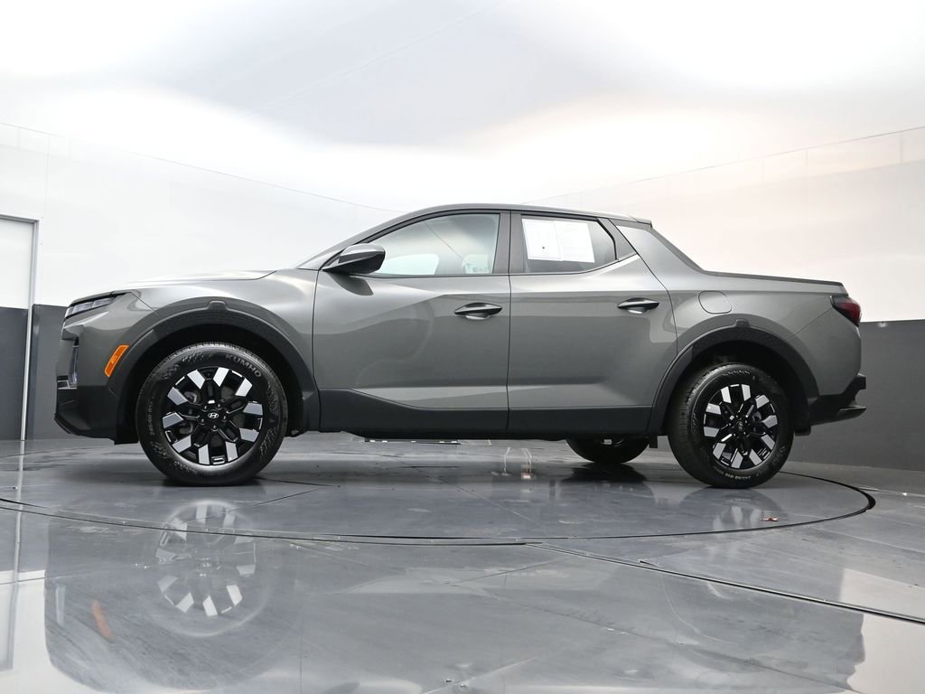 Used 2025 Hyundai Santa Cruz SE image 26