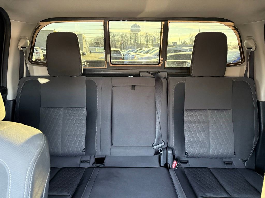 Used 2020 Nissan Titan SV w/ SV Convenience Package image 47