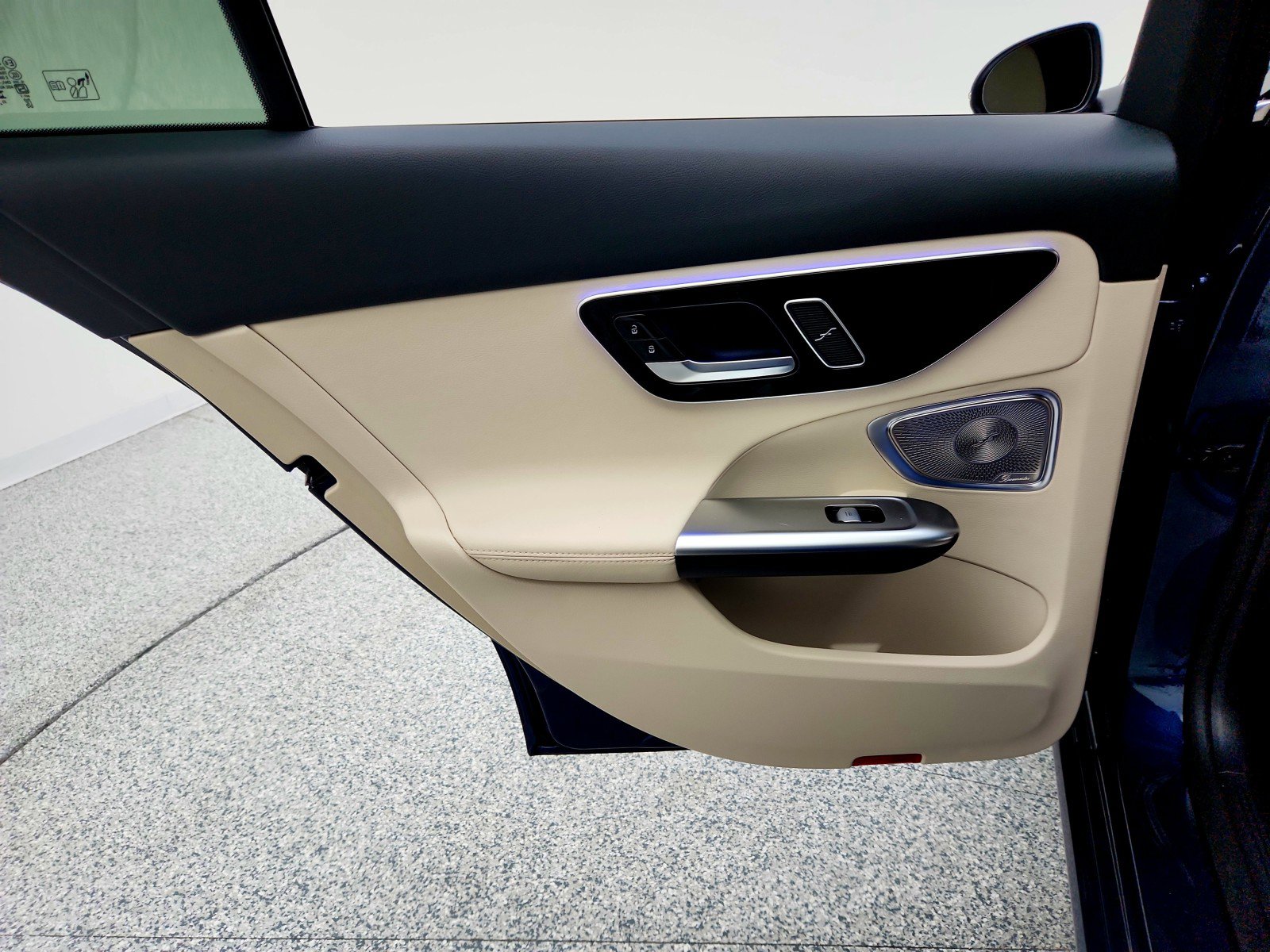 Used 2024 Mercedes-Benz C 300 Sedan image 23