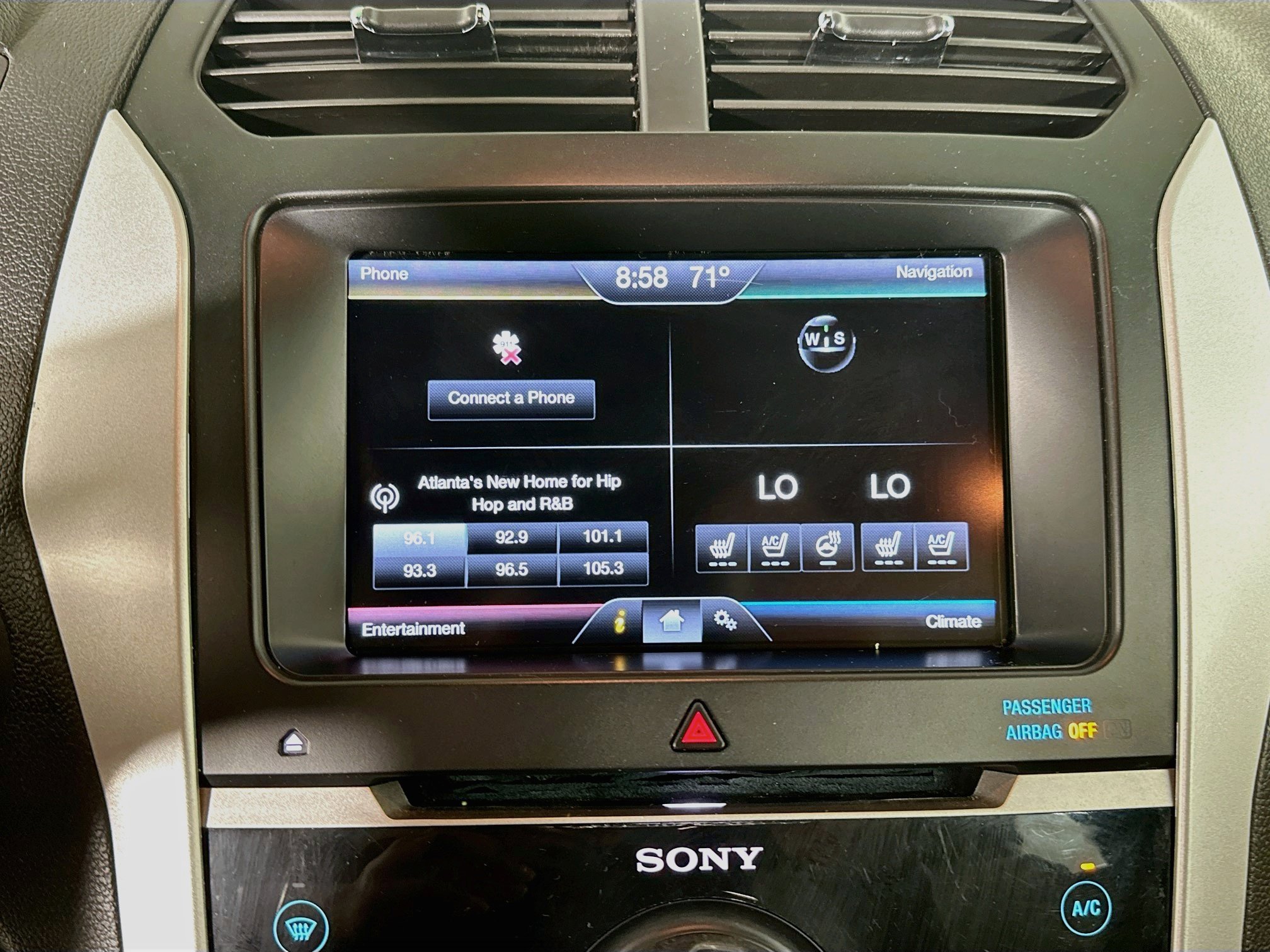 Used 2015 Ford Explorer Limited w/ Equipment Group 302A FWD image 21