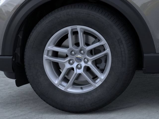 New 2026 Ford Explorer Active RWD image 19