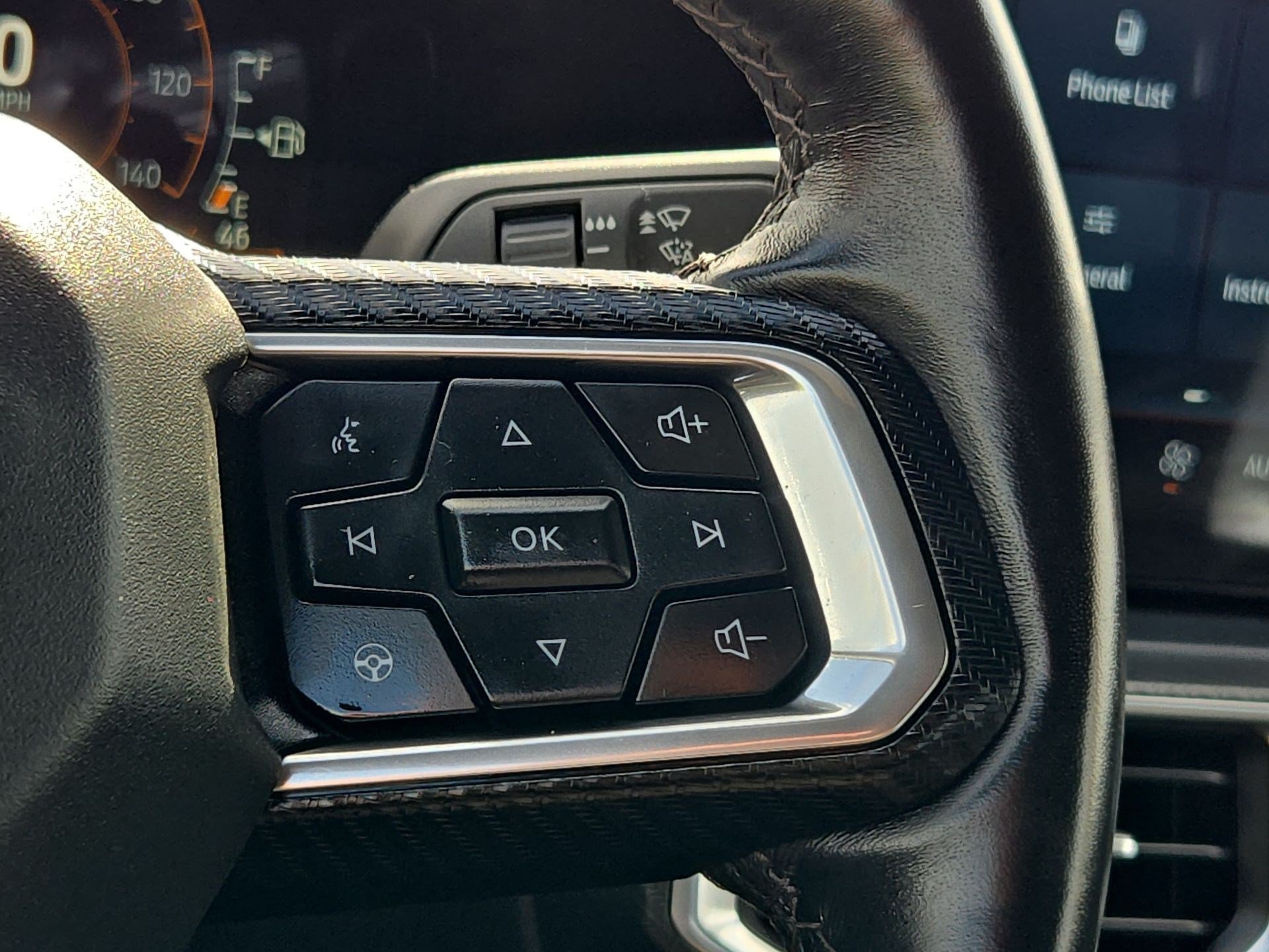 Used 2025 Ford Mustang Premium RWD image 19