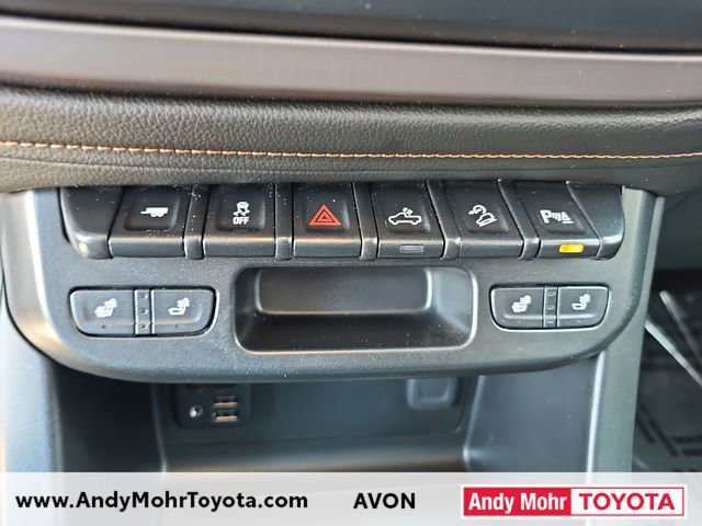 Used 2022 GMC Canyon AT4 image 26