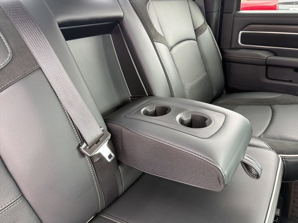 New 2026 RAM 3500 Laramie AWD/4WD image 40