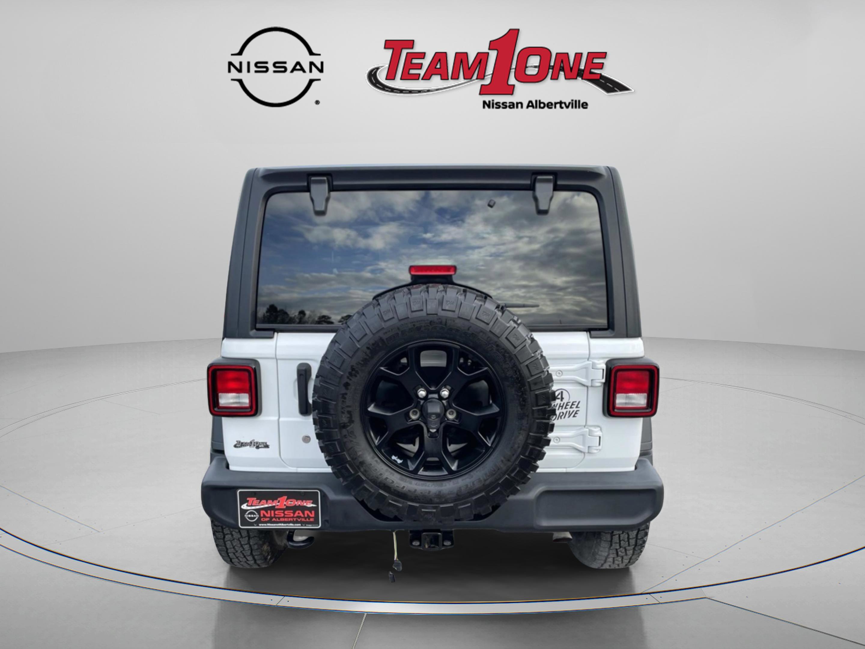 Used 2021 Jeep Wrangler Sport image 7
