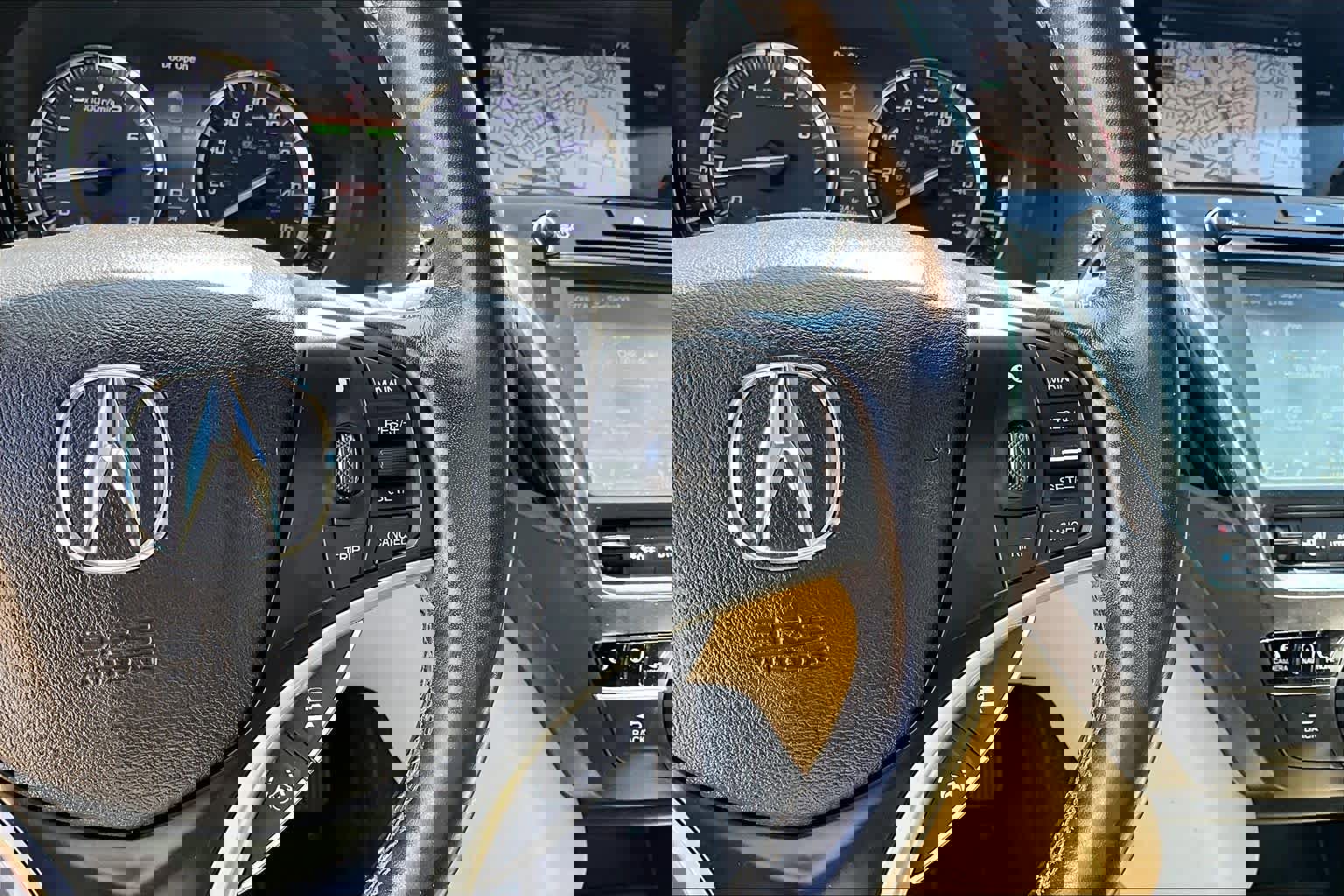 Used 2019 Acura MDX FWD w/ Advance Package image 23