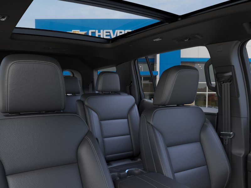 New 2027 Chevrolet Traverse High Country w/ LPO, Floor Liner Package AWD/4WD image 24