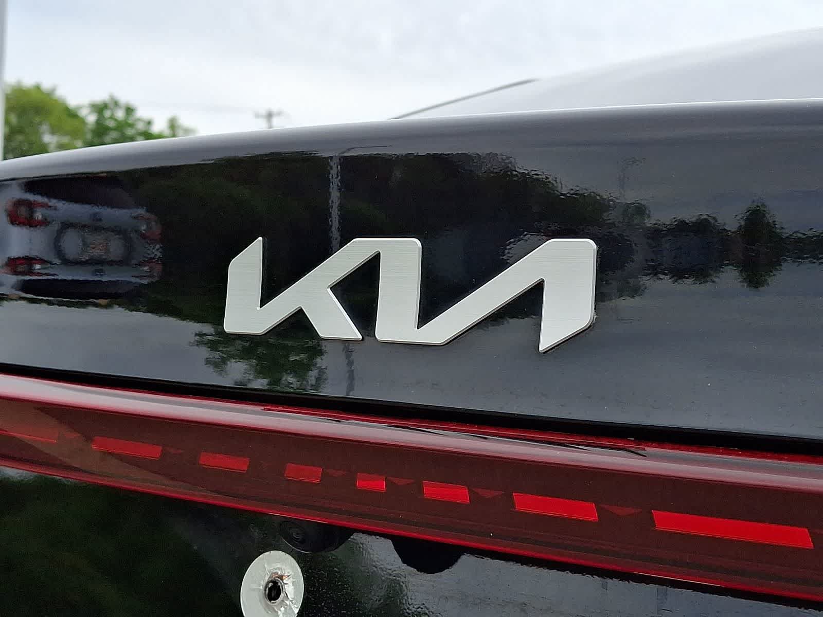 Used 2023 Kia Forte LXS w/ LXS Technology Package FWD image 31