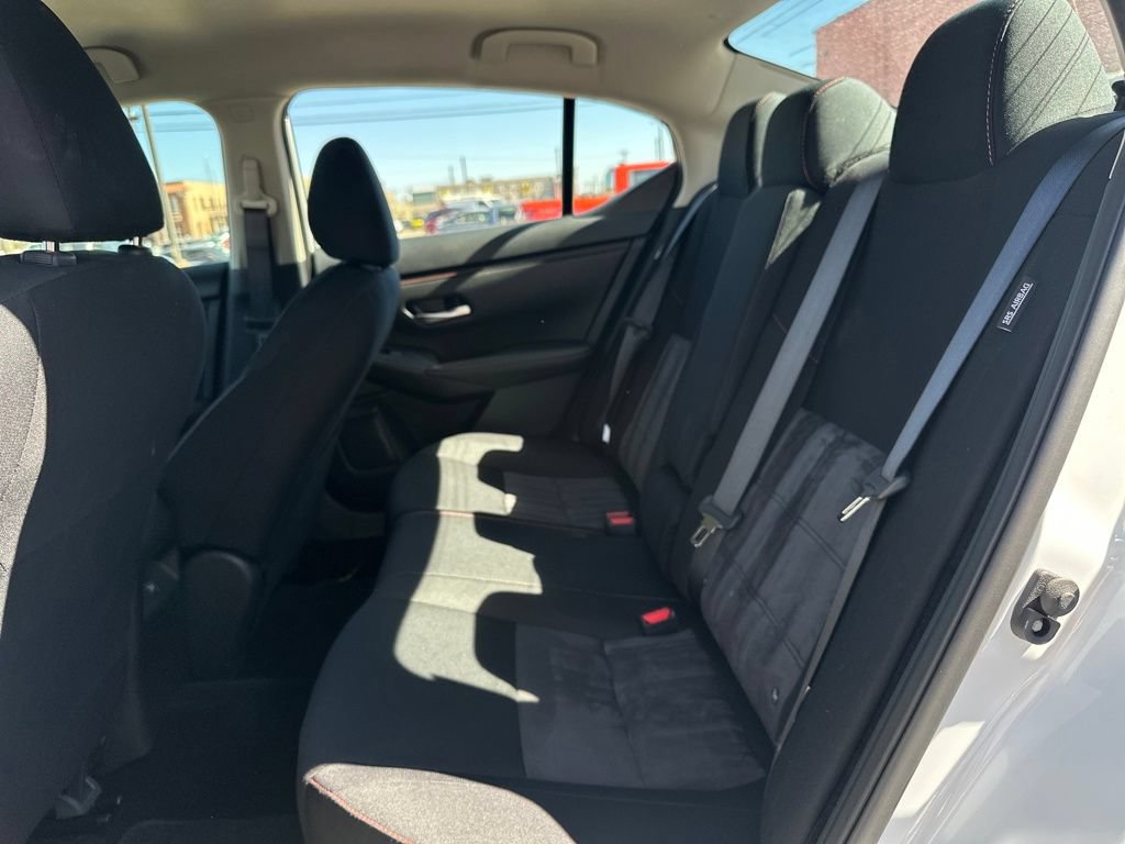 Certified 2024 Nissan Sentra SR FWD image 24