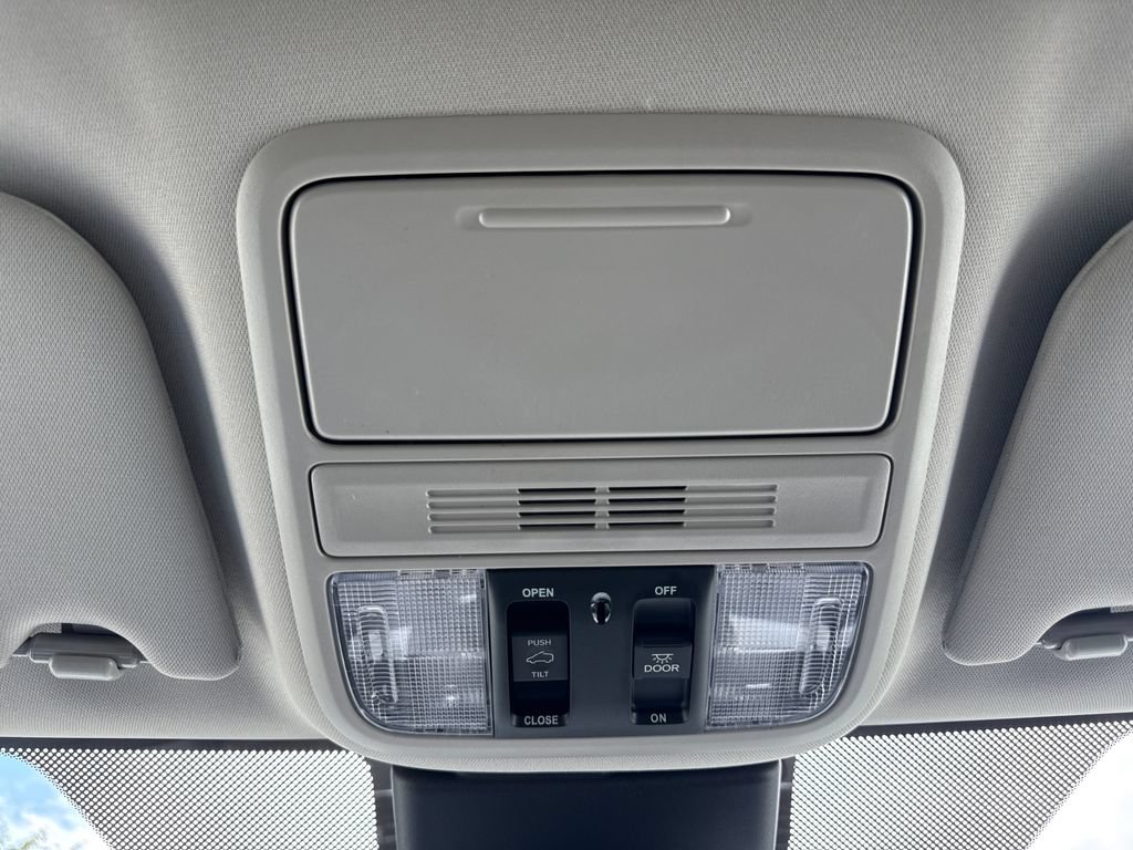 Certified 2026 Honda Odyssey EX-L image 28