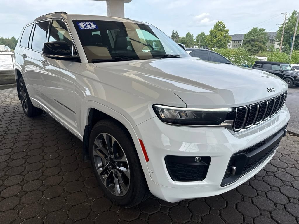 Used 2021 Jeep Grand Cherokee L Overland w/ Luxury Tech Group IV AWD/4WD image 4