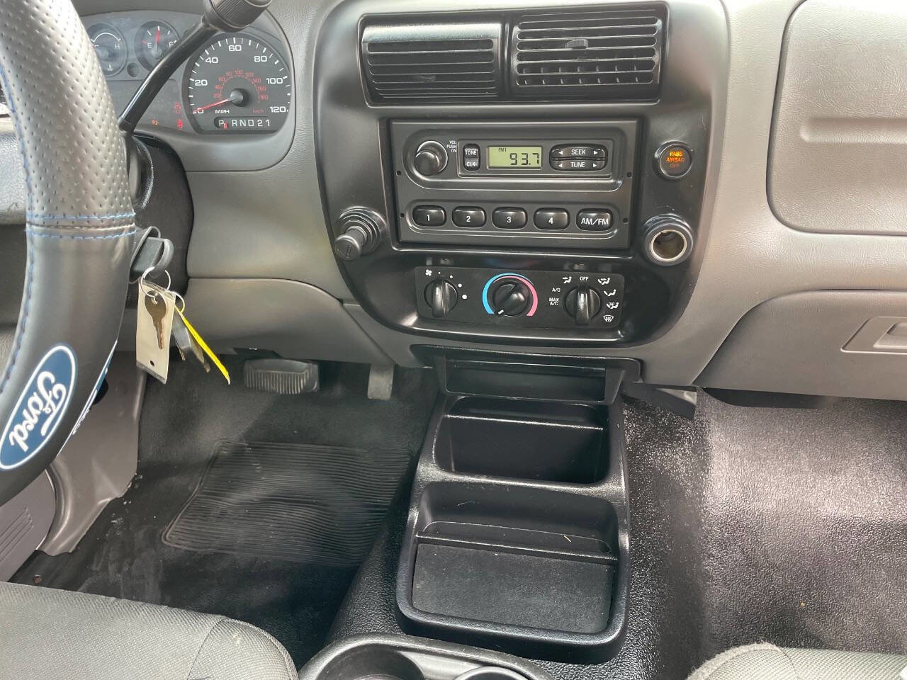 Used 2009 Ford Ranger XL RWD image 17
