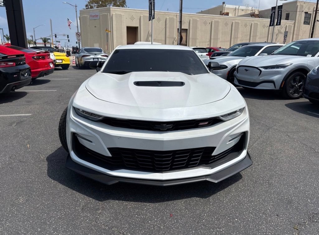 Used 2023 Chevrolet Camaro SS RWD image 2