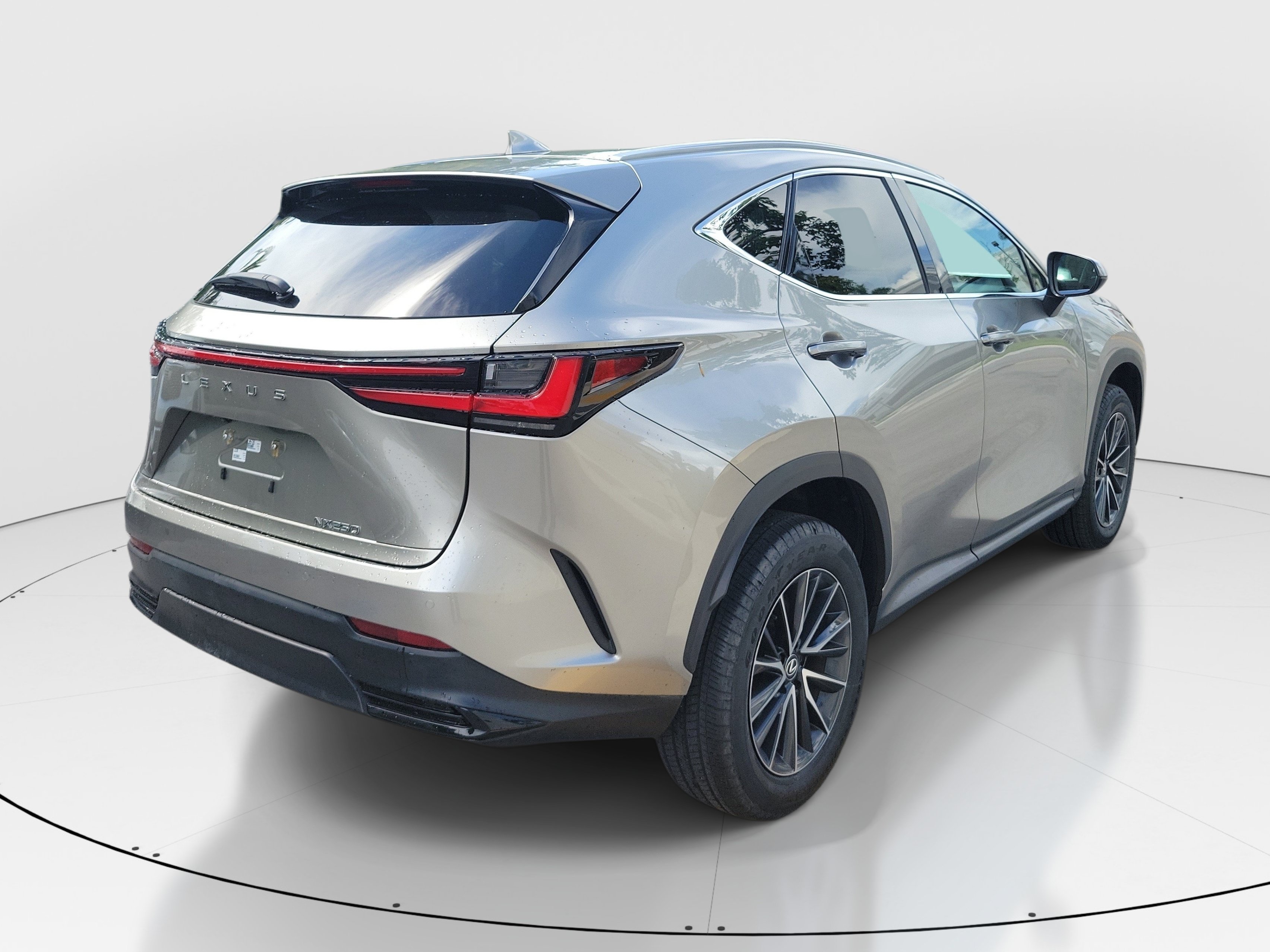 Certified 2024 Lexus NX 250 FWD image 6