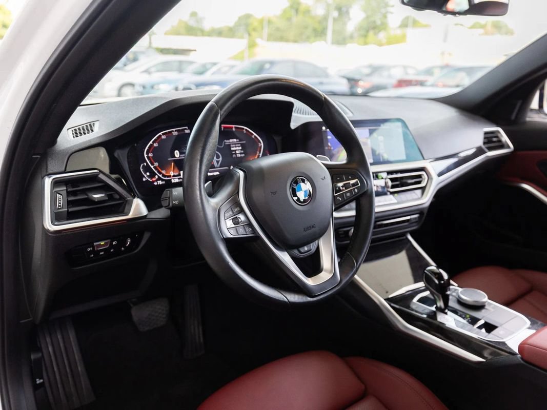 Used 2022 BMW 330i xDrive Sedan w/ Premium Package 2 AWD/4WD image 20