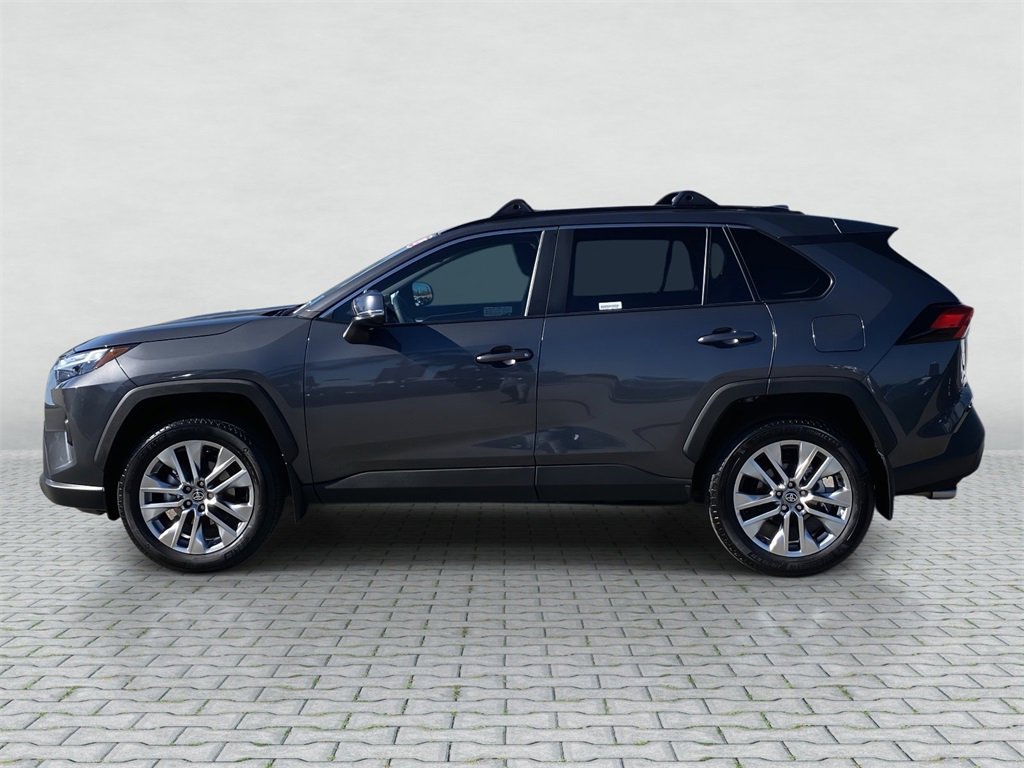 Certified 2025 Toyota RAV4 XLE Premium image 2
