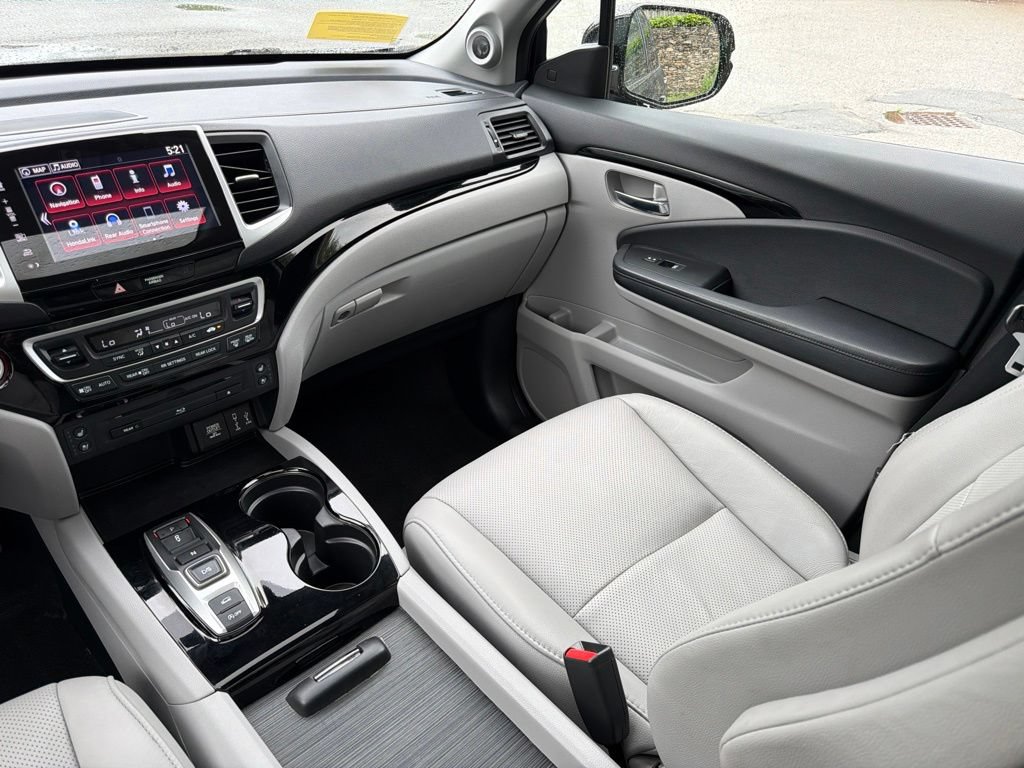 Used 2017 Honda Pilot Elite image 23
