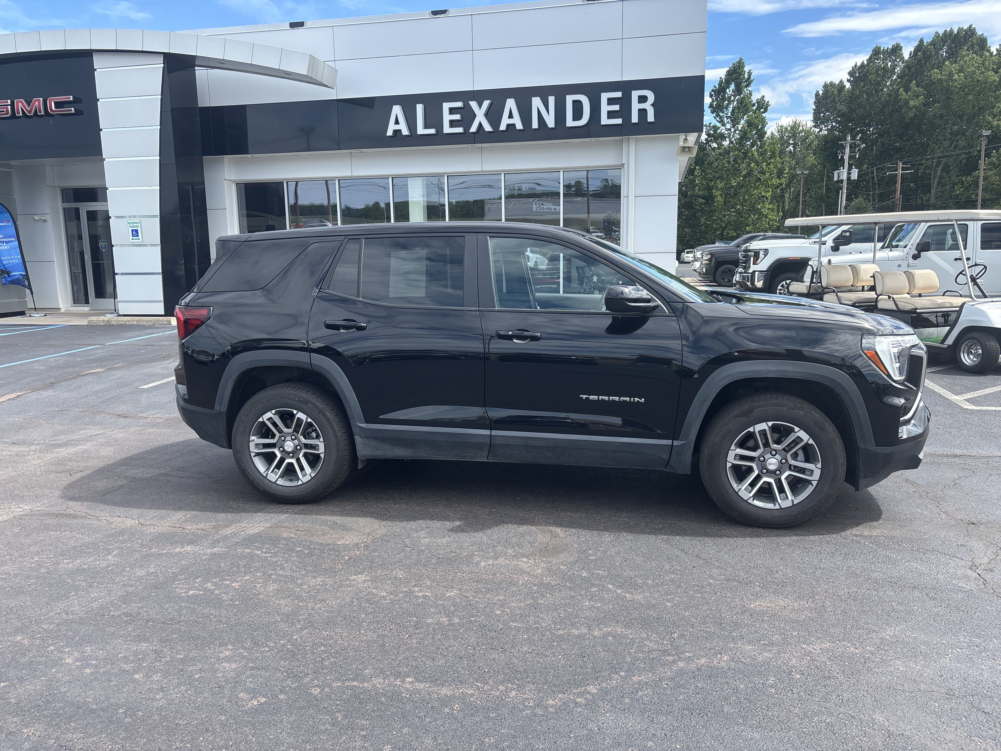 Used 2026 GMC Terrain Elevation AWD/4WD image 2