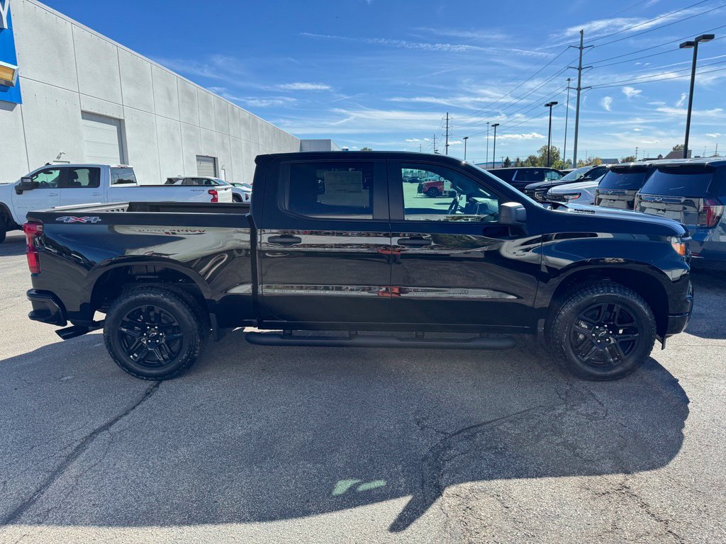 New 2026 Chevrolet Silverado 1500 Custom w/ Turbomax Blackout Package AWD/4WD image 8