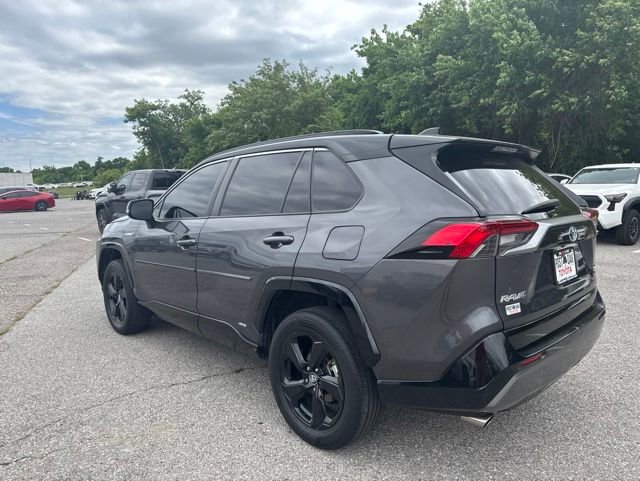 Used 2019 Toyota RAV4 XSE AWD/4WD image 3