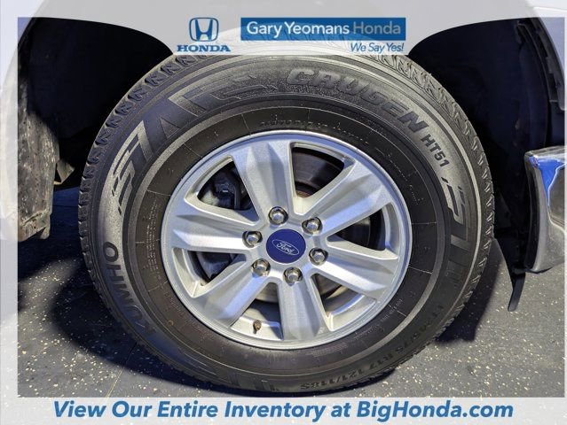 Used 2017 Ford F150 XLT image 12