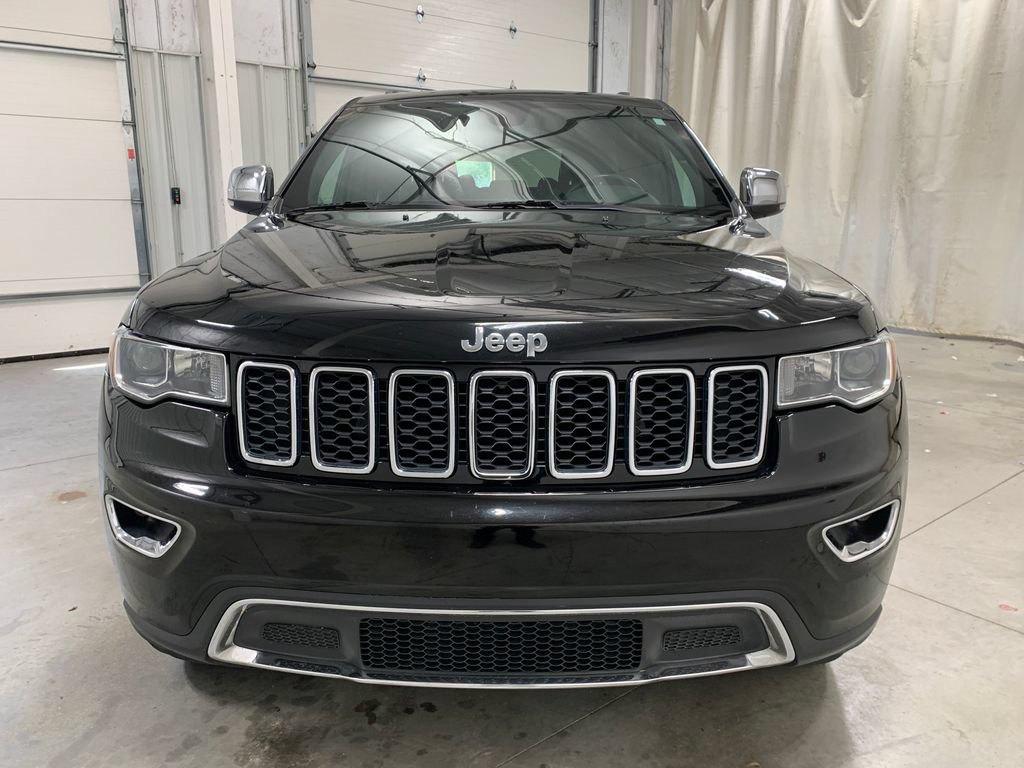 Used 2021 Jeep Grand Cherokee Limited AWD/4WD image 15