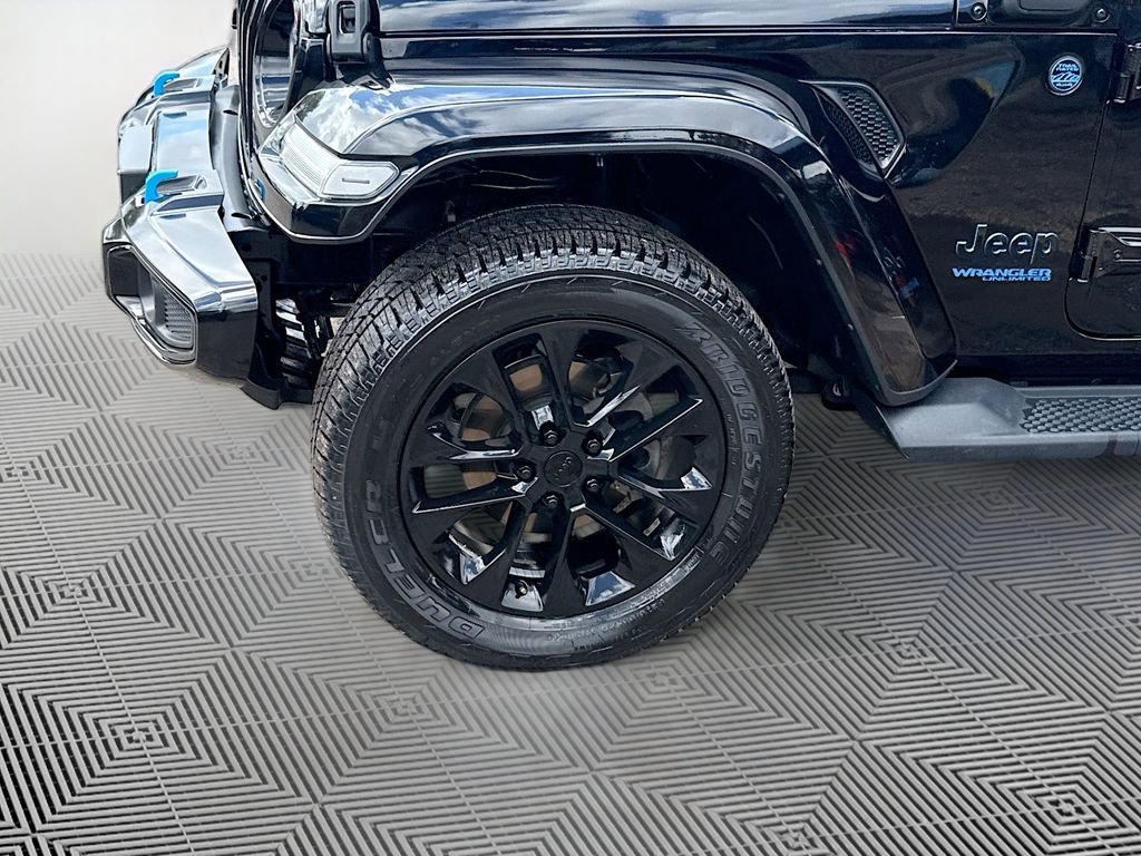 Used 2021 Jeep Wrangler Unlimited Sahara image 35