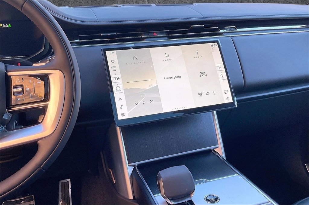 New 2026 Land Rover Range Rover SE image 6