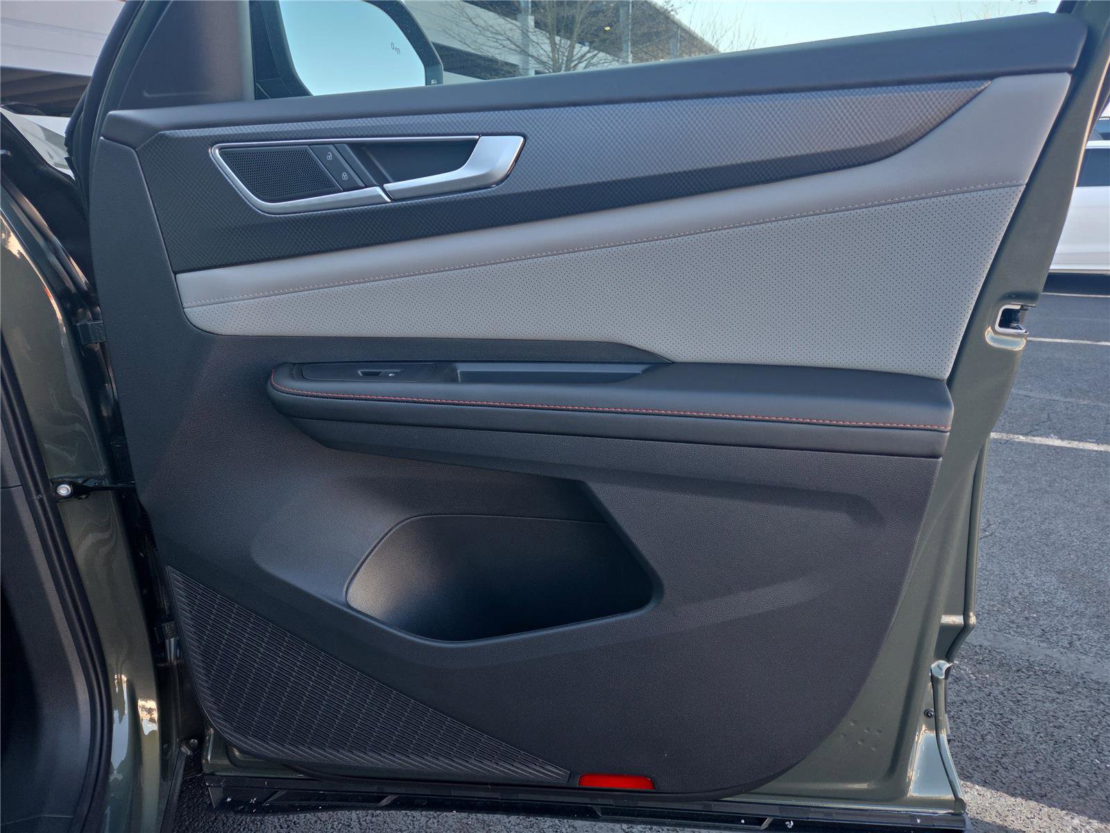 New 2026 Volkswagen Atlas Peak Edition image 28