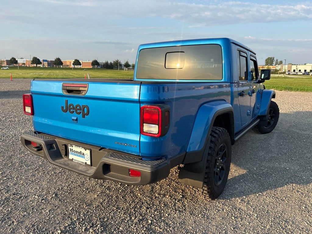 Used 2025 Jeep Gladiator Sport AWD/4WD image 10