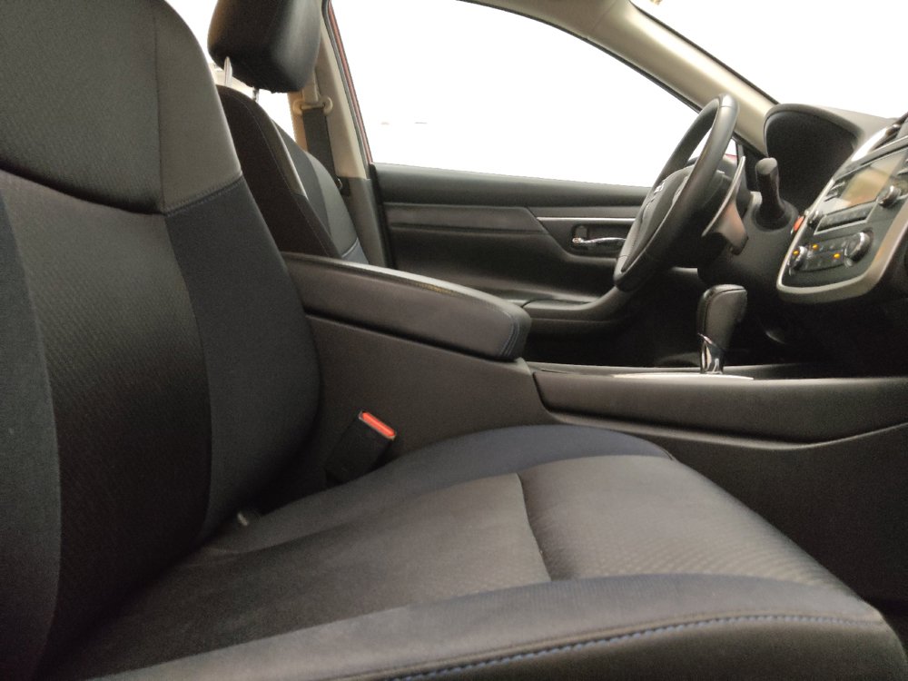 Used 2016 Nissan Altima 2.5 SR FWD image 21