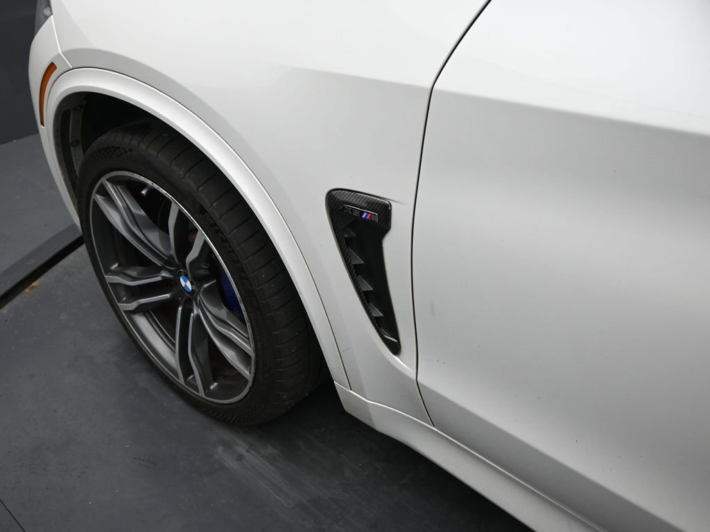 Used 2017 BMW X5 M image 15