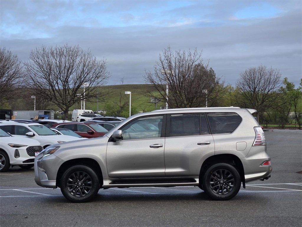 Used 2022 Lexus GX 460 Premium w/ Premium Plus Package image 8
