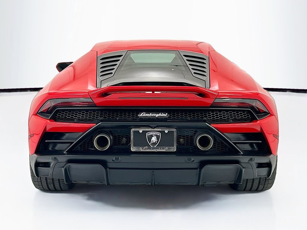Used 2021 Lamborghini Huracan EVO image 6