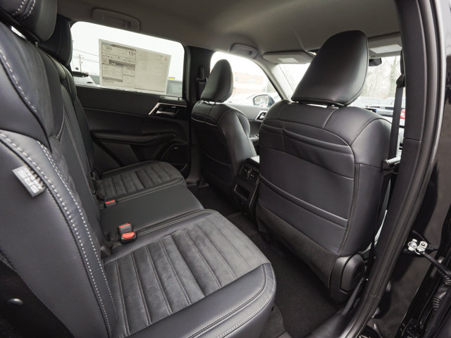 New 2026 Mitsubishi Outlander SE AWD/4WD image 42