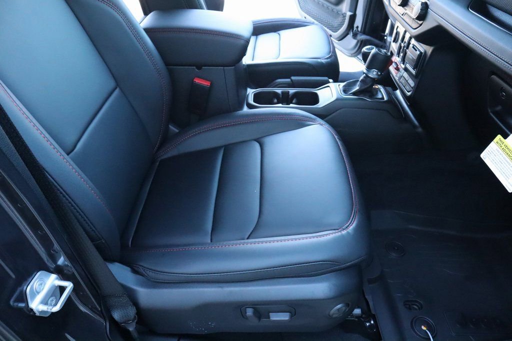 New 2026 Jeep Wrangler Rubicon image 13