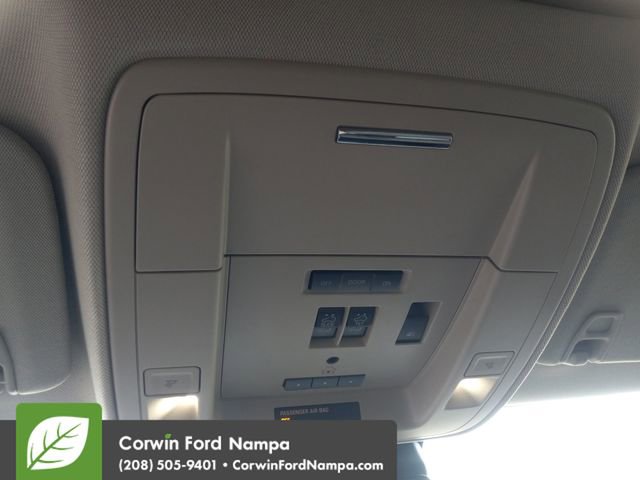 Used 2018 GMC Sierra 1500 SLT AWD/4WD image 21