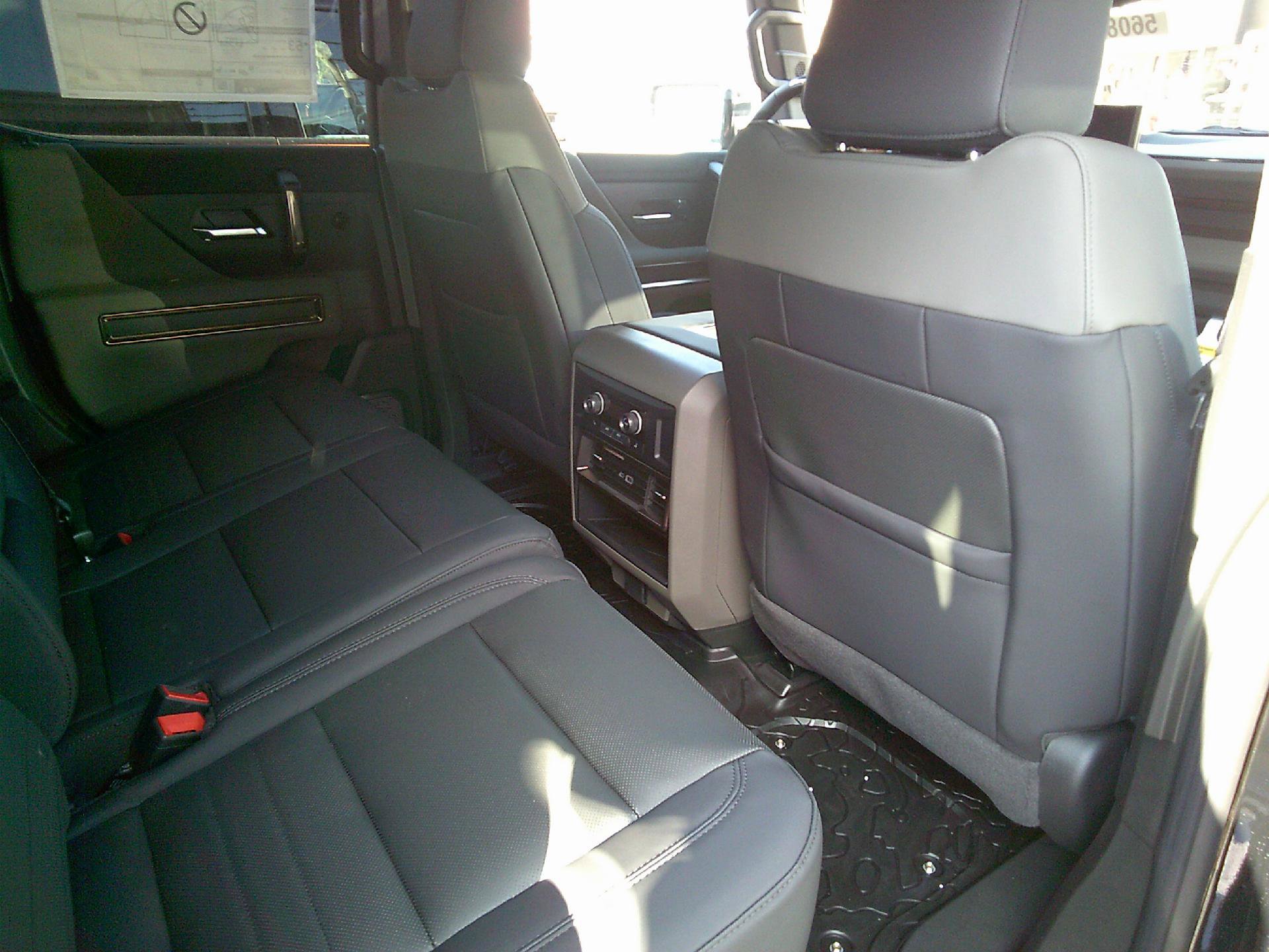 New 2025 GMC Hummer EV 2X image 11